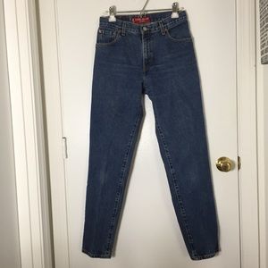 Levi’s Vintage 550 Relaxed Tapered Mom Jeans